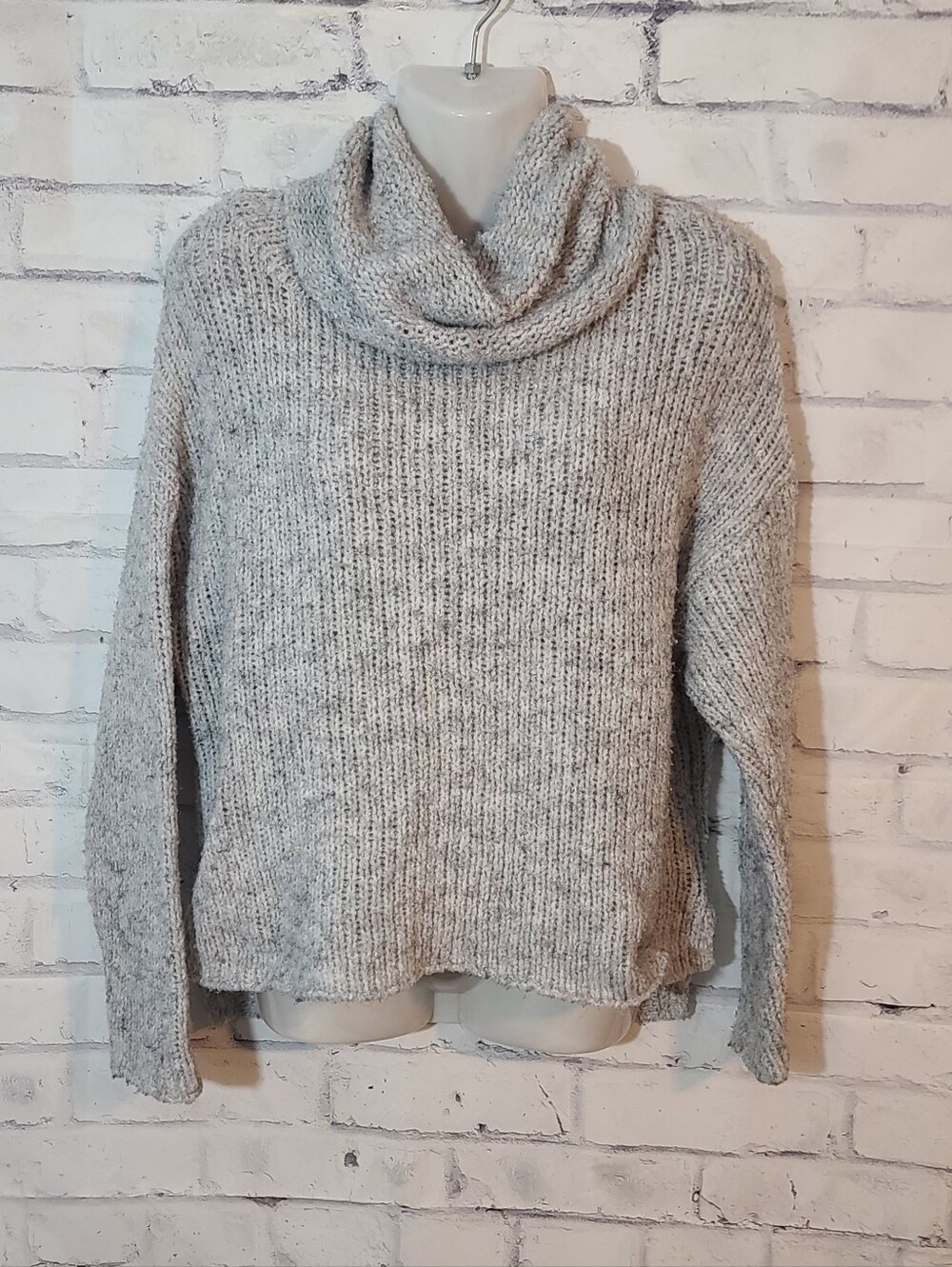 For the Republic Gray Cowl Neck Rib-Knit Pullover Sweater Womenβs Size S